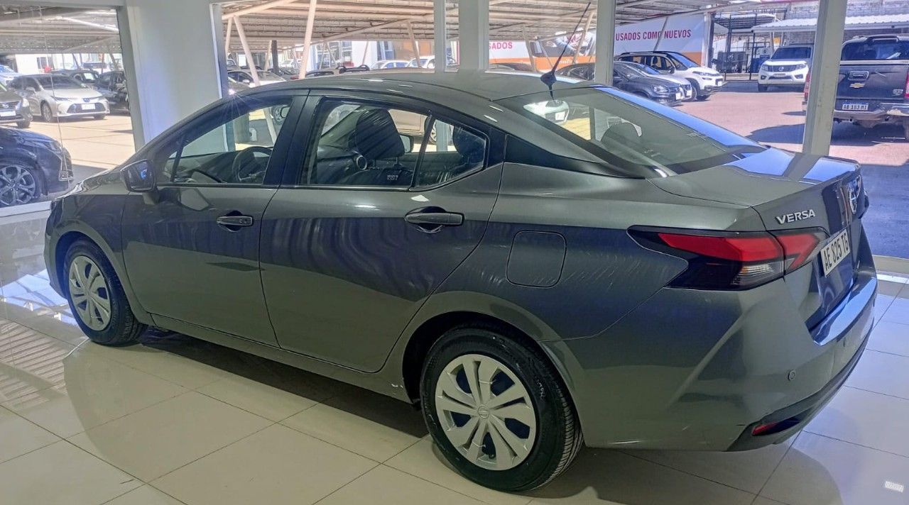 Nissan Versa Usado en Mendoza, deRuedas