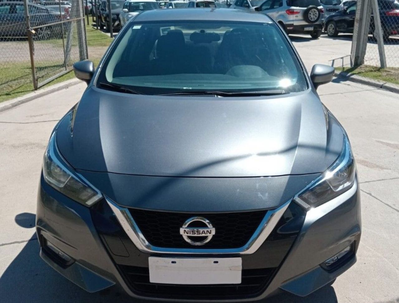 Nissan Versa Usado Financiado en Córdoba, deRuedas