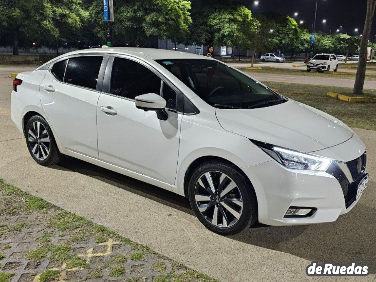 Nissan Versa Usado en Buenos Aires, deRuedas