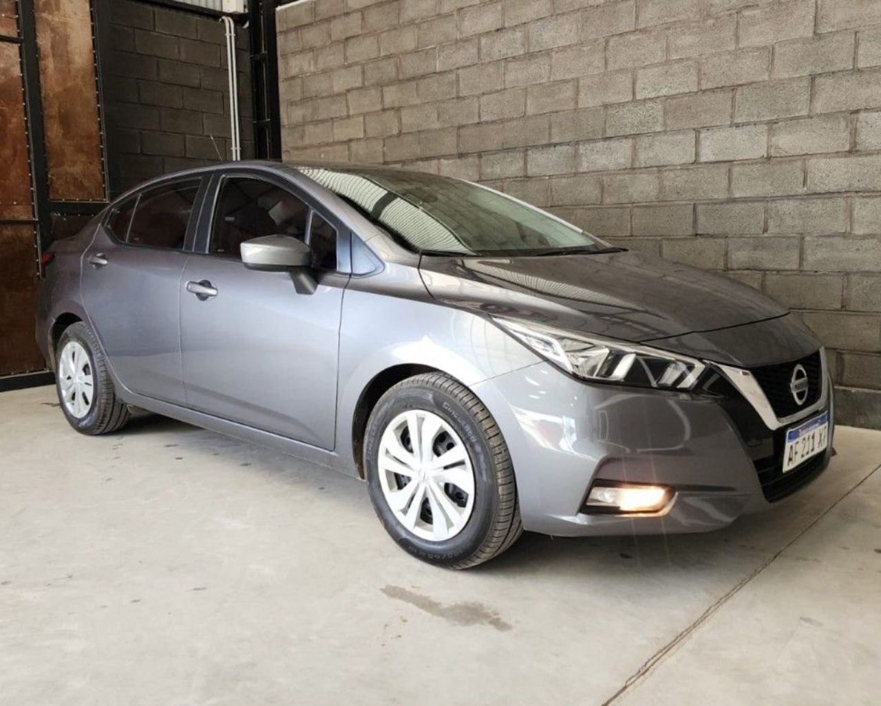 Nissan Versa Usado Financiado en Córdoba, deRuedas
