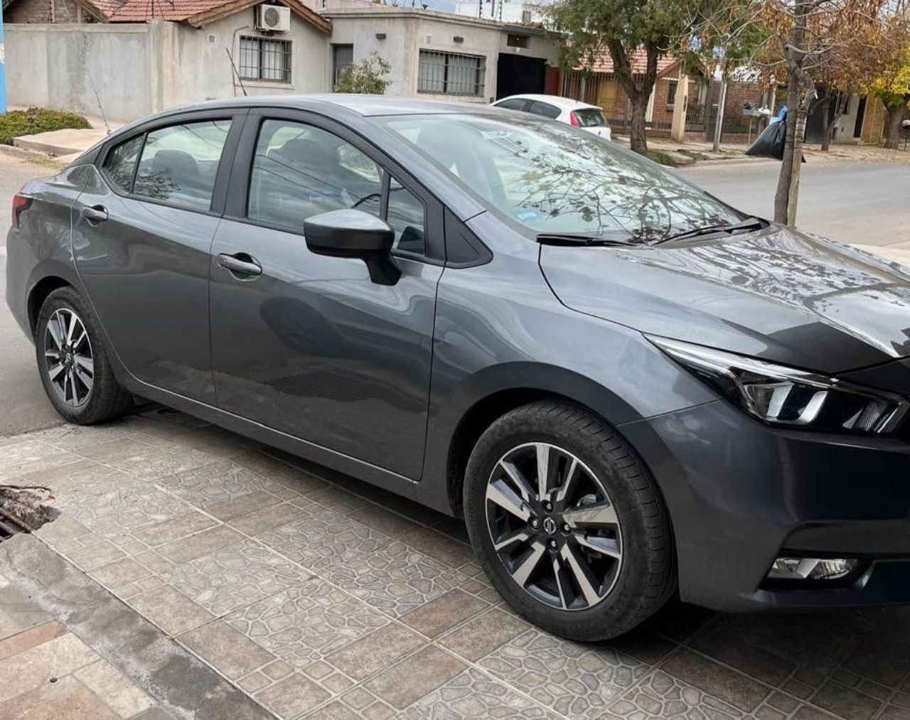 Nissan Versa Usado en Mendoza, deRuedas