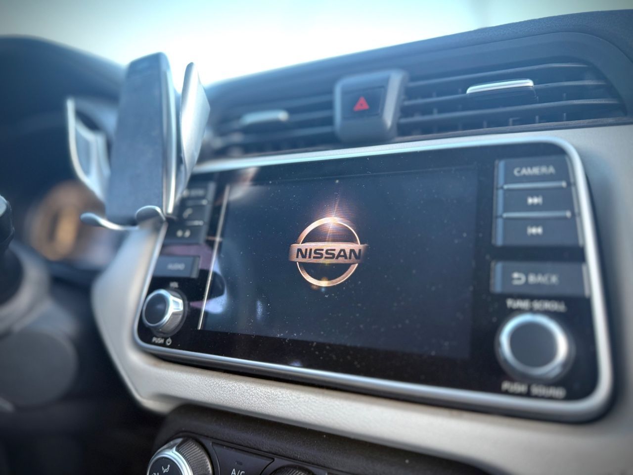 Nissan Versa Usado Financiado en Mendoza, deRuedas