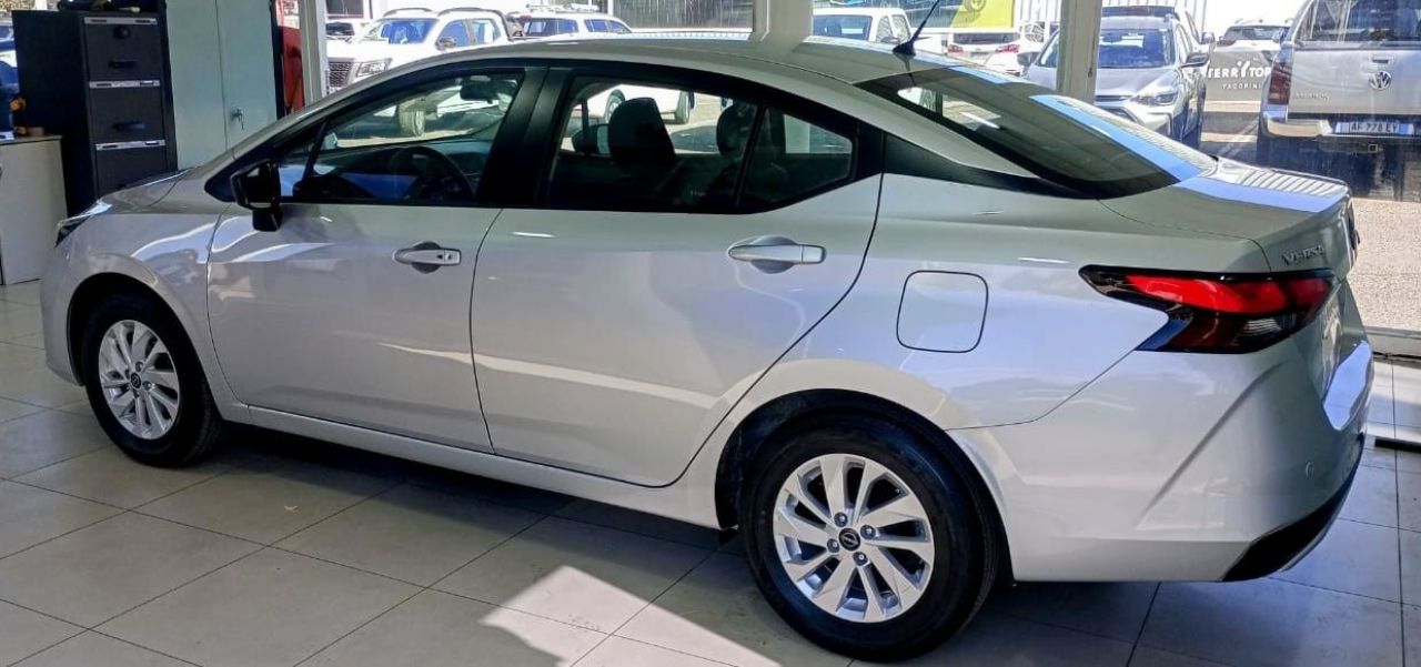 Nissan Versa Usado en Mendoza, deRuedas