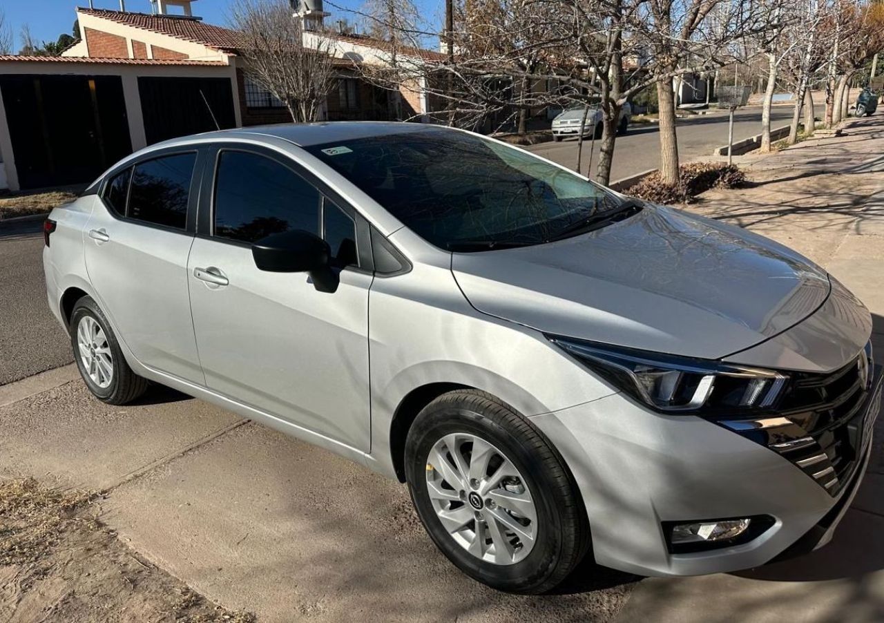 Nissan Versa Usado en Mendoza, deRuedas