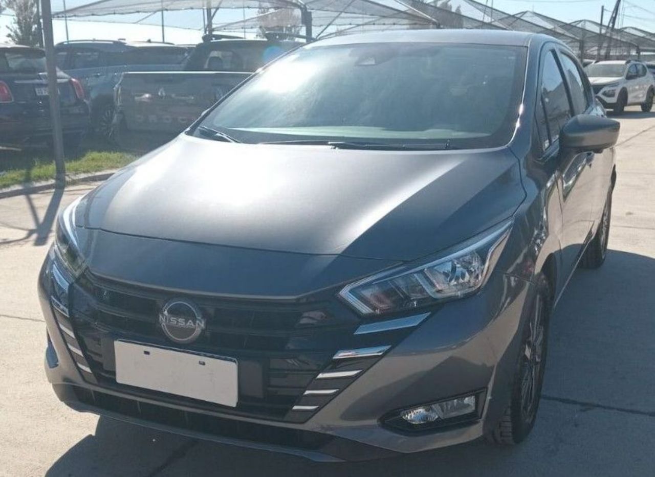 Nissan Versa Usado Financiado en Córdoba, deRuedas