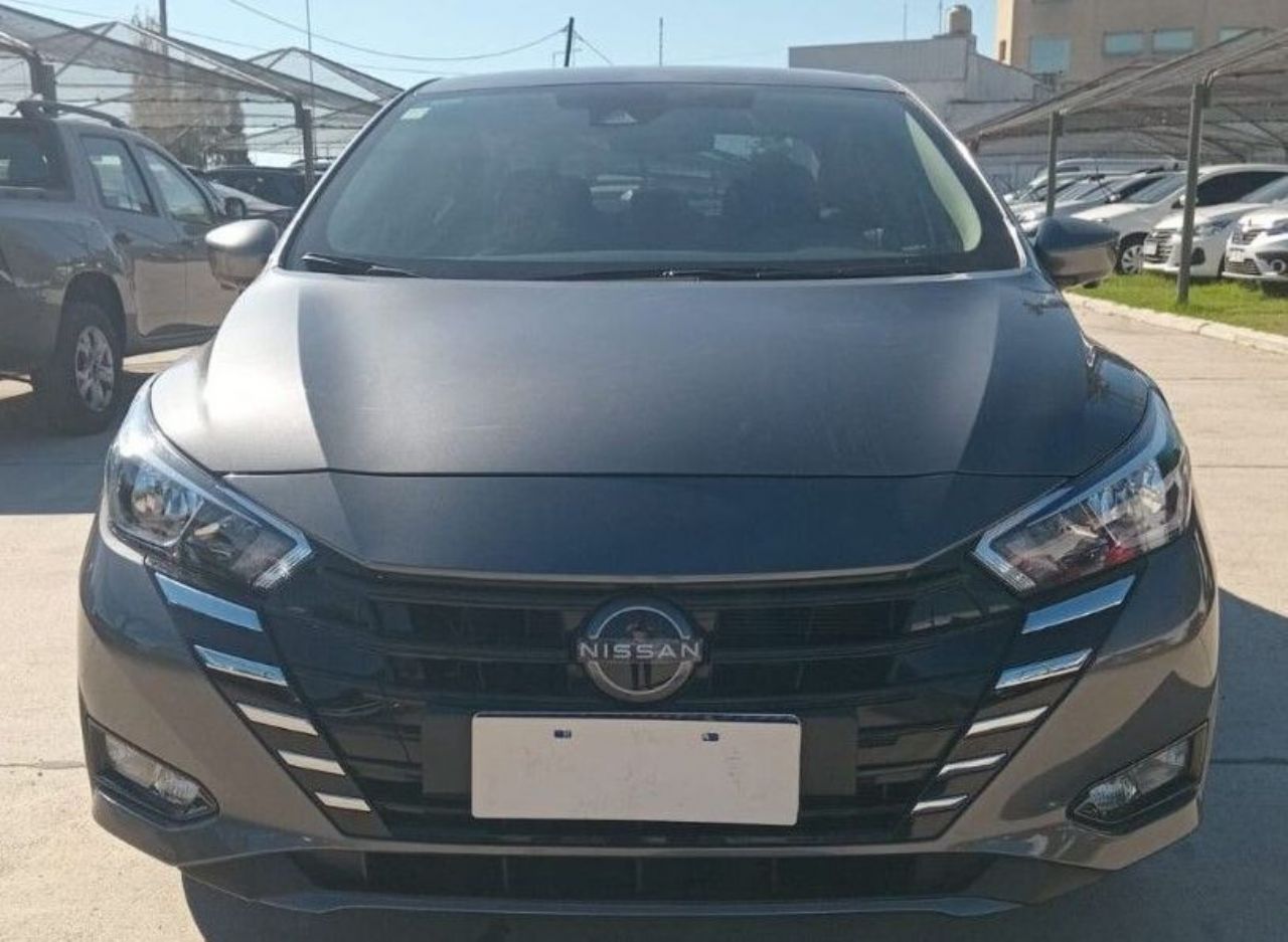 Nissan Versa Usado Financiado en Córdoba, deRuedas