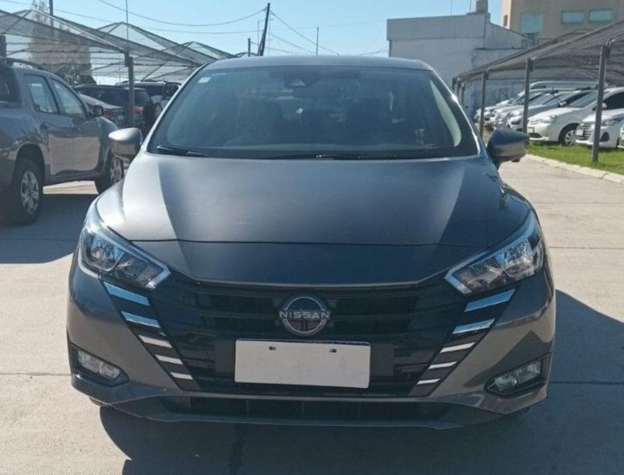 Nissan Versa Usado Financiado en Córdoba, deRuedas
