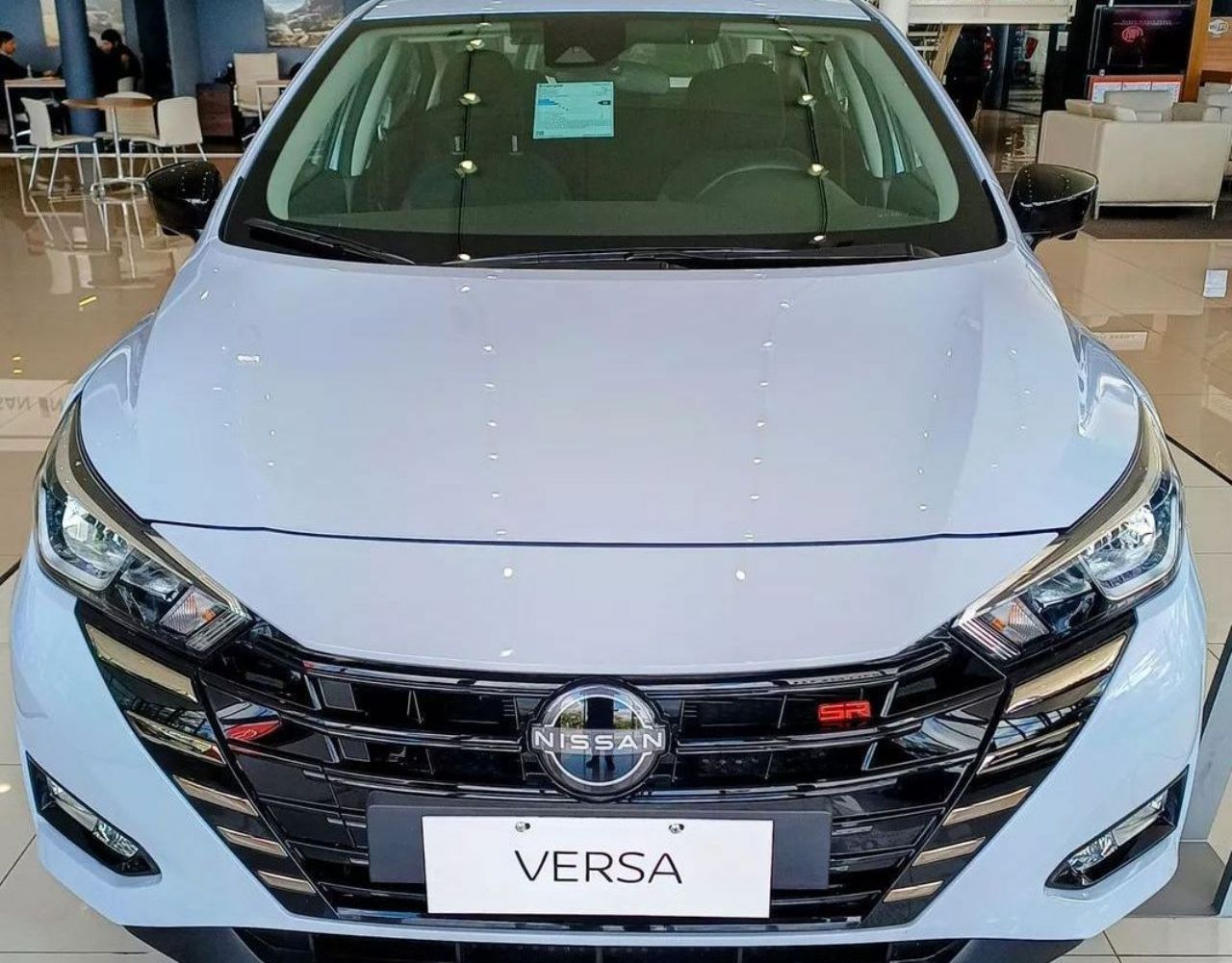 Nissan Versa Nuevo en Córdoba, deRuedas