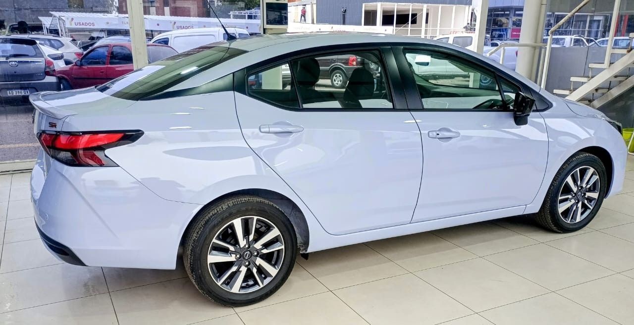 Nissan Versa Nuevo en Mendoza, deRuedas