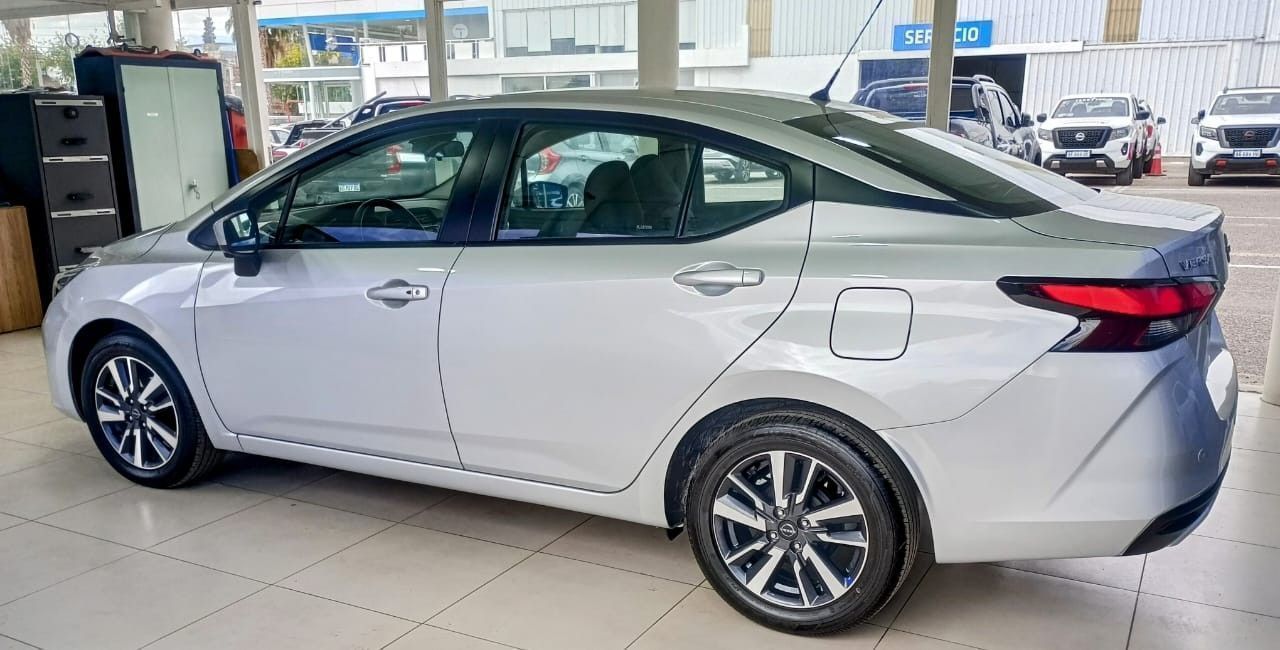 Nissan Versa Nuevo en Mendoza, deRuedas