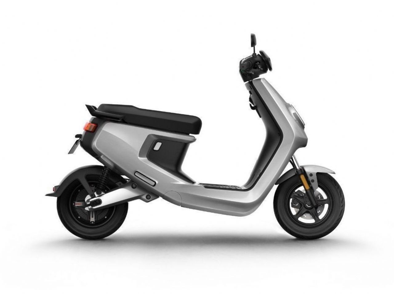 Nuuv M+ Nueva en Mendoza, deRuedas
