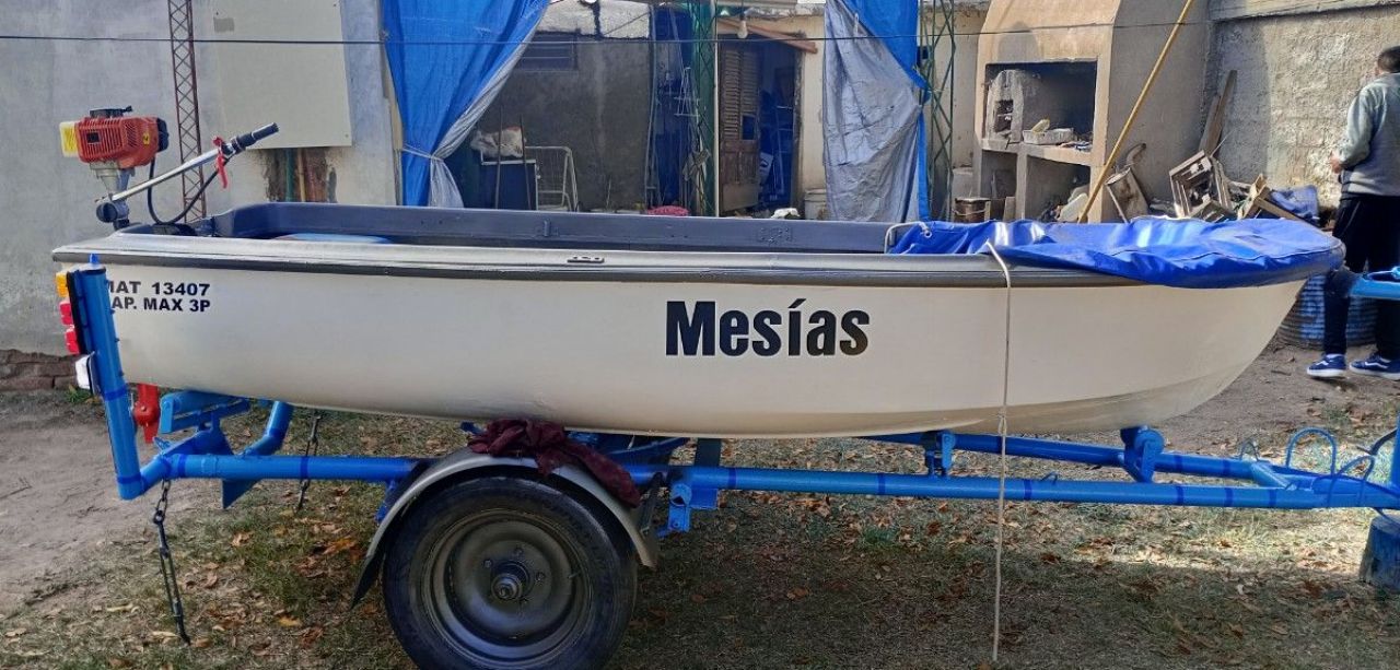 Náutica Bote Usado en Mendoza, deRuedas