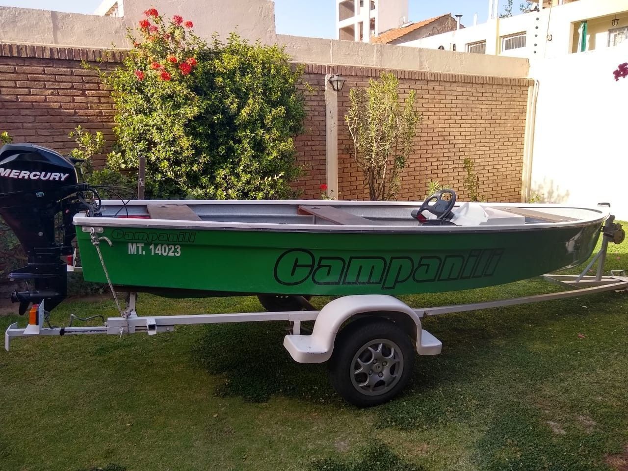 Náutica Bote Usado en Mendoza, deRuedas