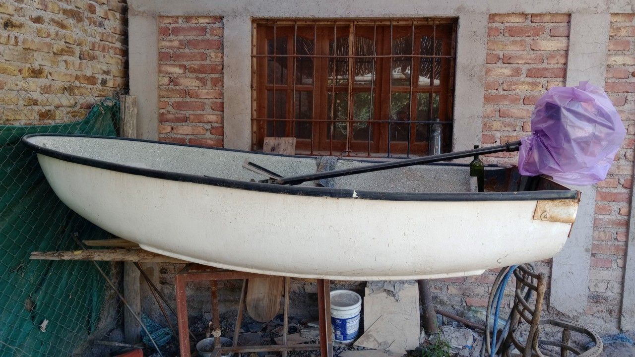 Náutica Bote Usado en Mendoza, deRuedas