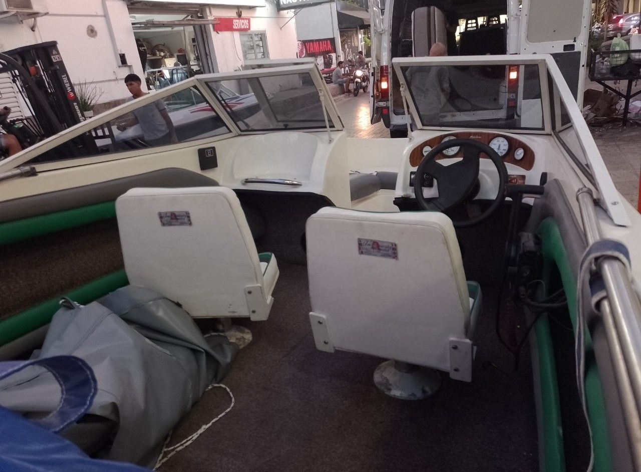 Náutica Lancha Usado en Mendoza, deRuedas