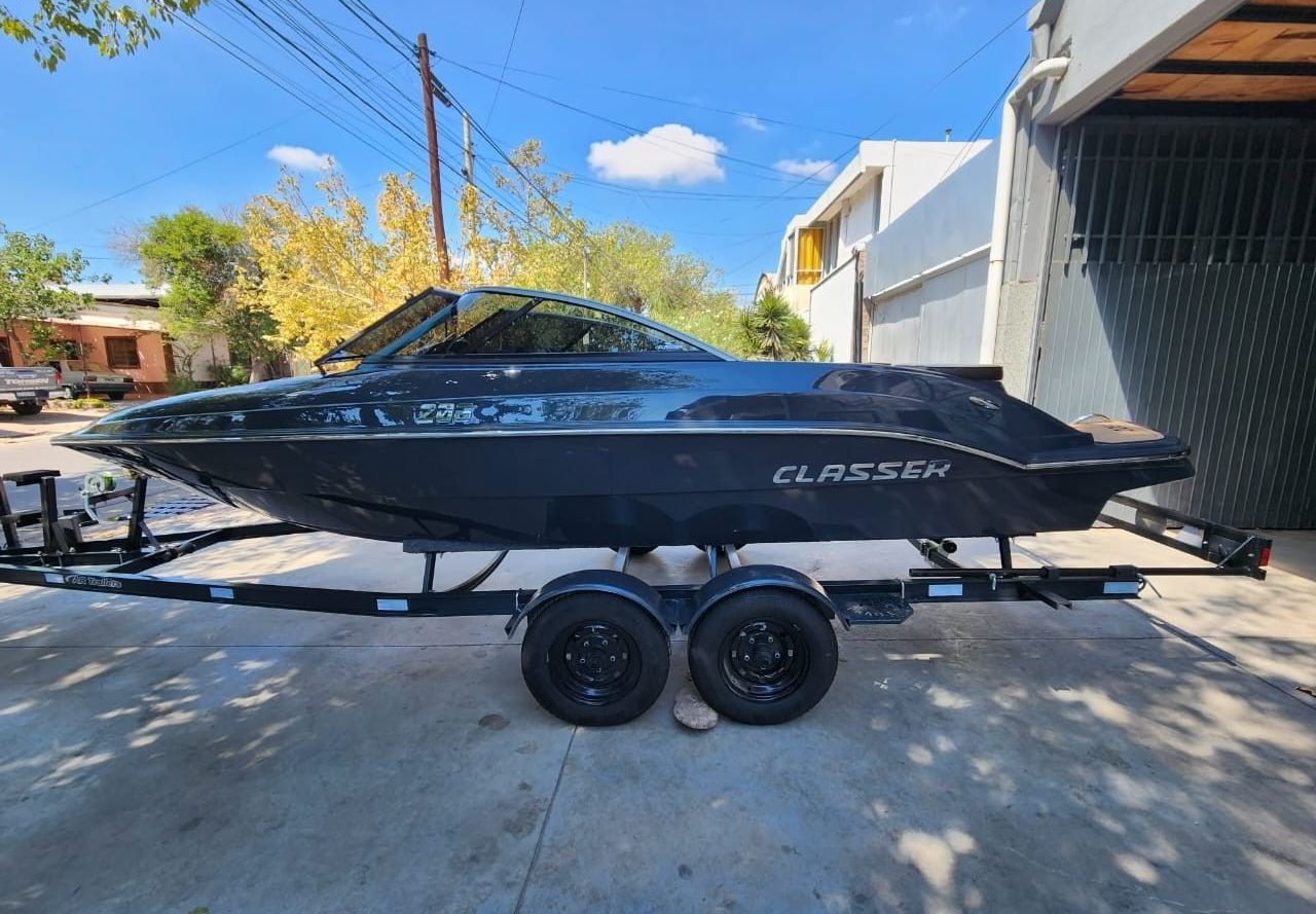 Náutica Lancha Nuevo en Mendoza, deRuedas