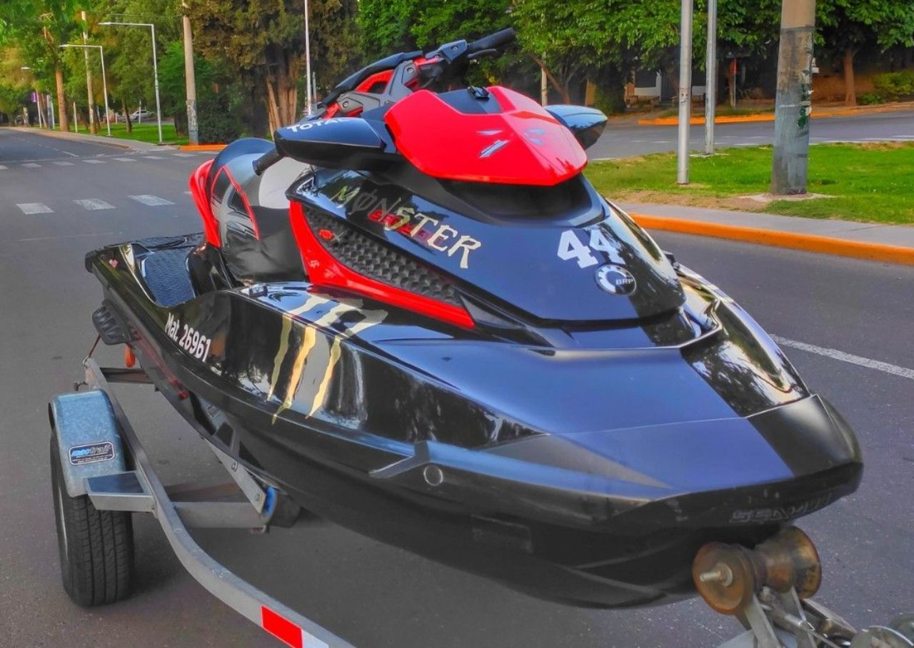 Náutica Moto de Agua Usado en Mendoza, deRuedas