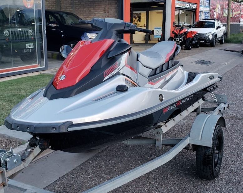 Náutica Moto de Agua Usado en San Juan, deRuedas