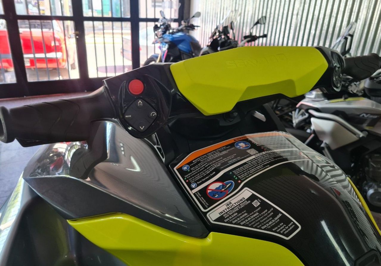 Náutica Moto de Agua Usado en Mendoza, deRuedas