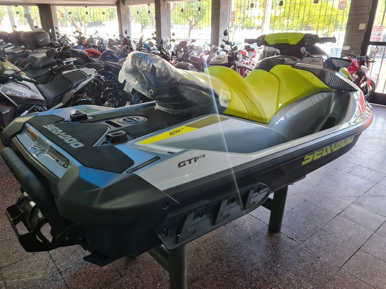 Náutica Moto de Agua Usado en Mendoza, deRuedas