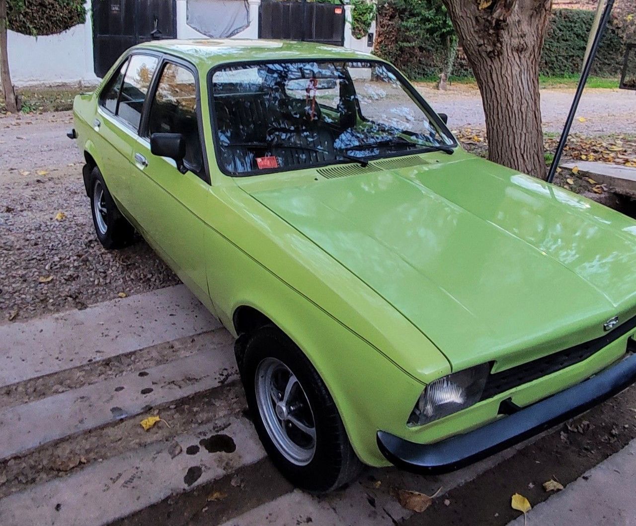 Opel K180 Usado en Mendoza, deRuedas
