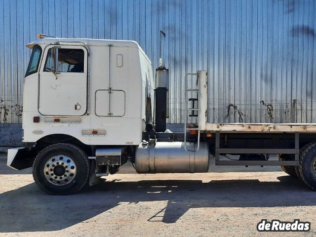 Peterbilt 362 Usado en Mendoza, deRuedas