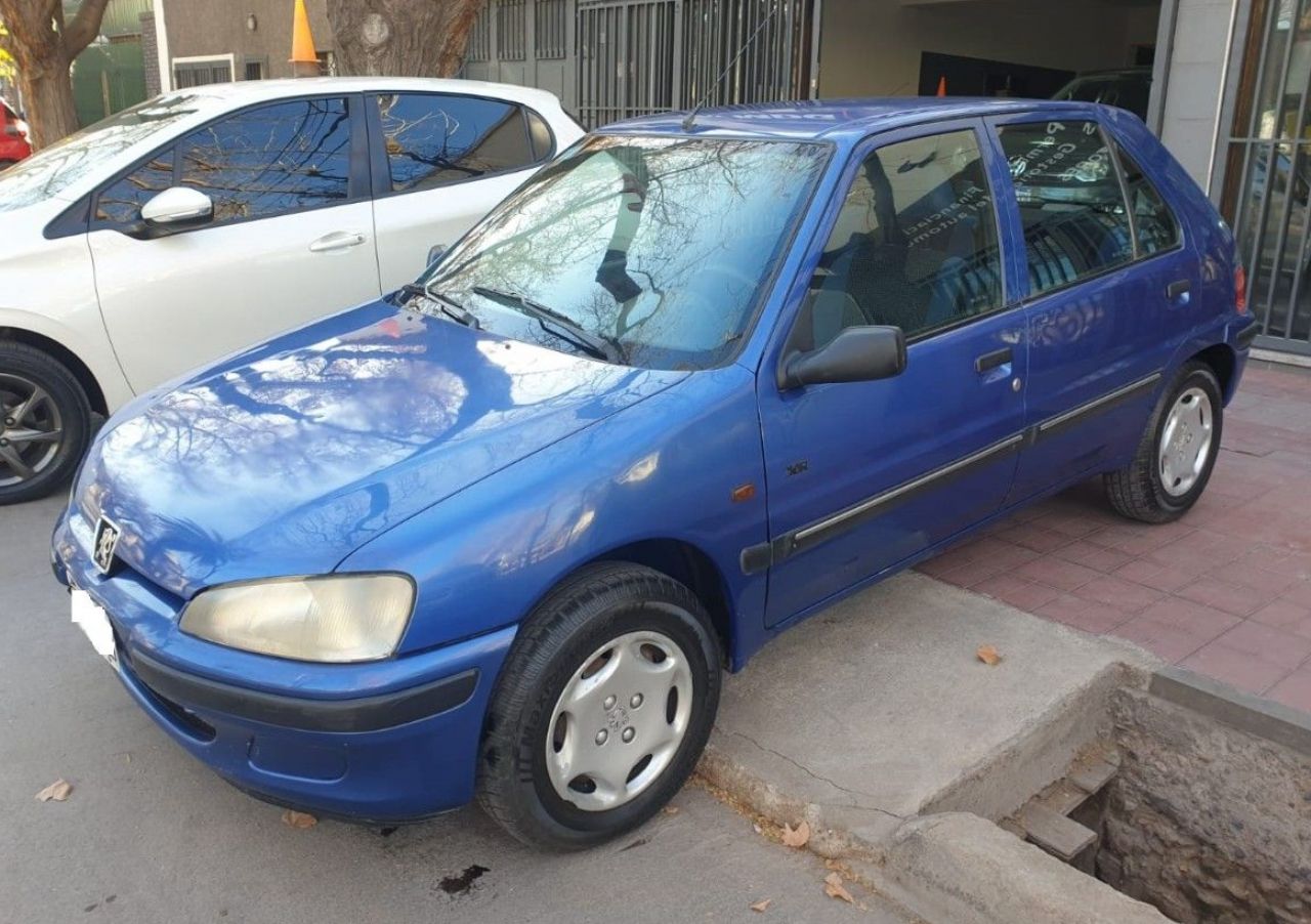 Peugeot 106 Usado en Mendoza, deRuedas