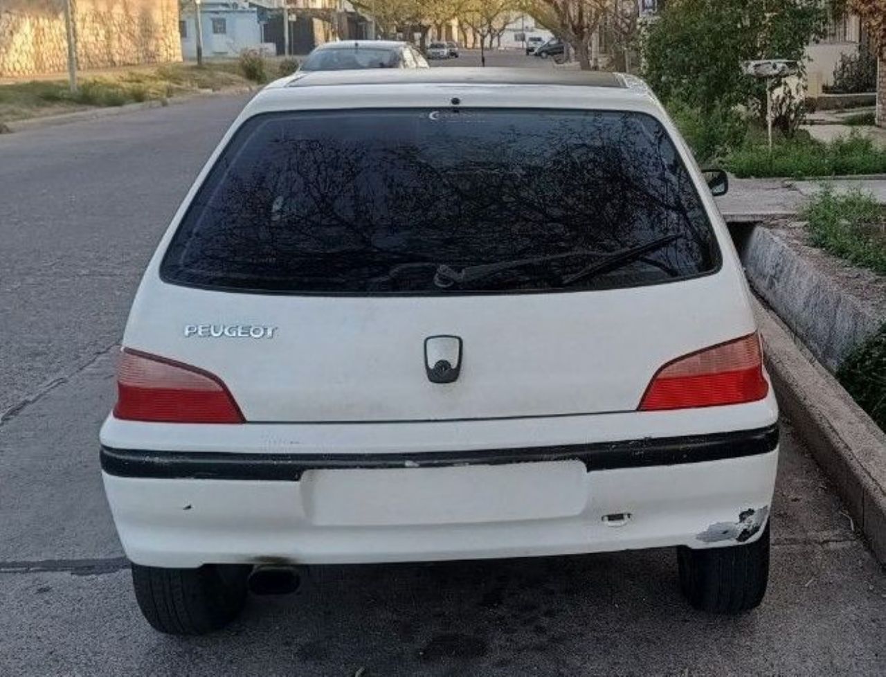Peugeot 106 Usado en Mendoza, deRuedas