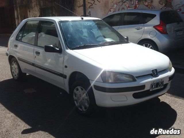 Peugeot 106 Usado en Mendoza, deRuedas