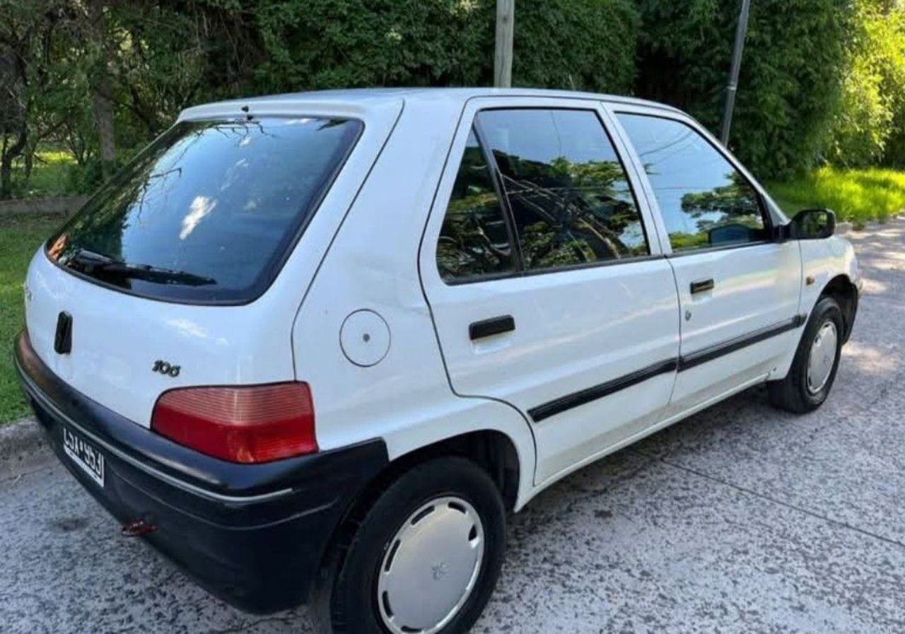 Peugeot 106 Usado en Buenos Aires, deRuedas