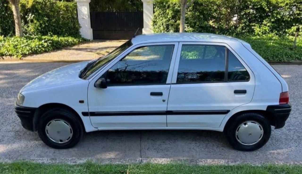 Peugeot 106 Usado en Buenos Aires, deRuedas