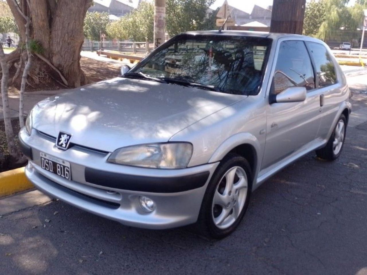 Peugeot 106 Usado en Mendoza, deRuedas