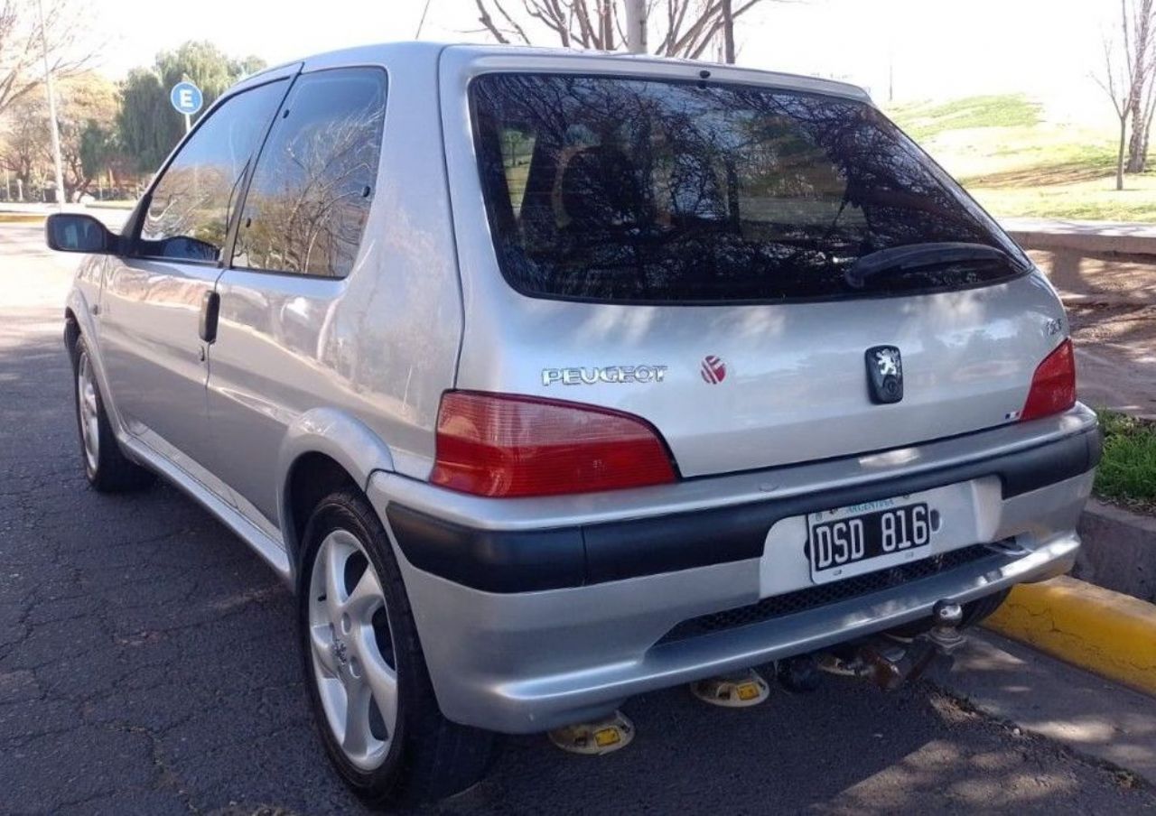 Peugeot 106 Usado en Mendoza, deRuedas