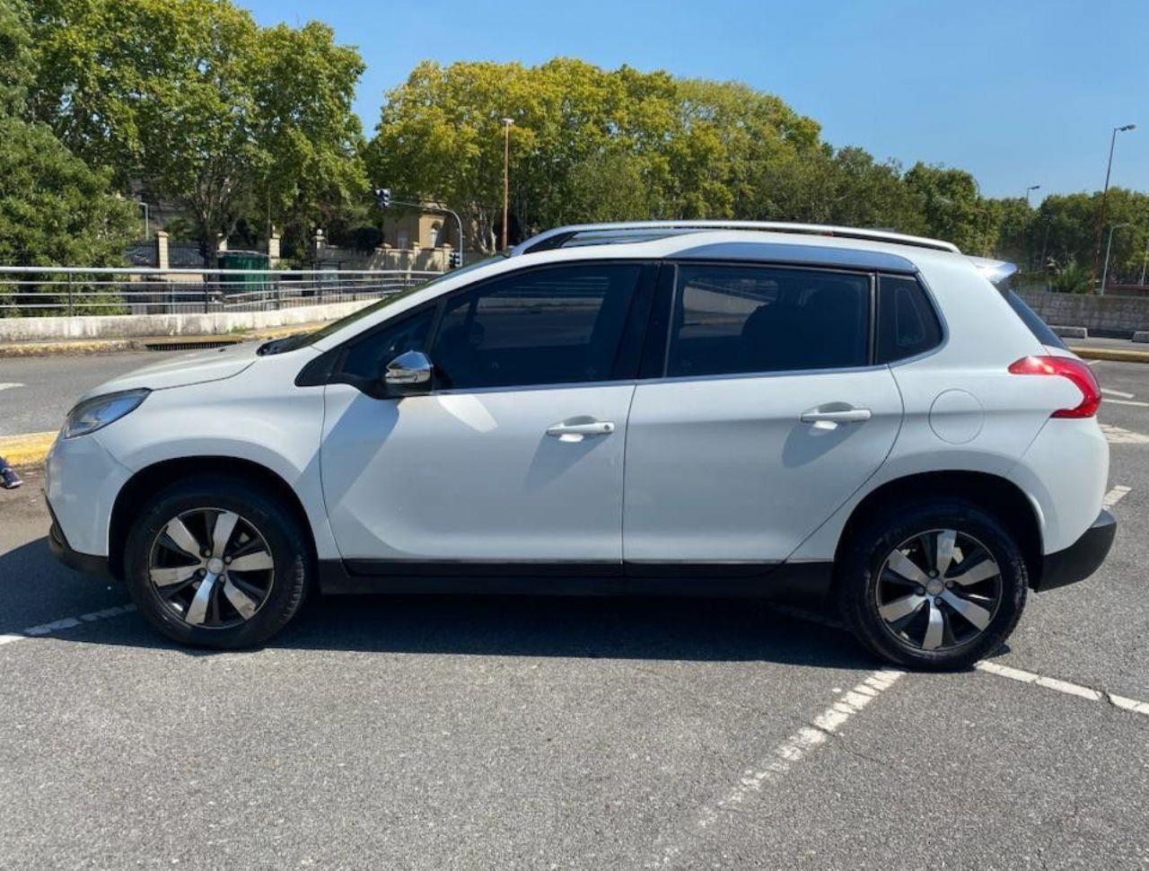 Peugeot 2008 Usado en Buenos Aires, deRuedas