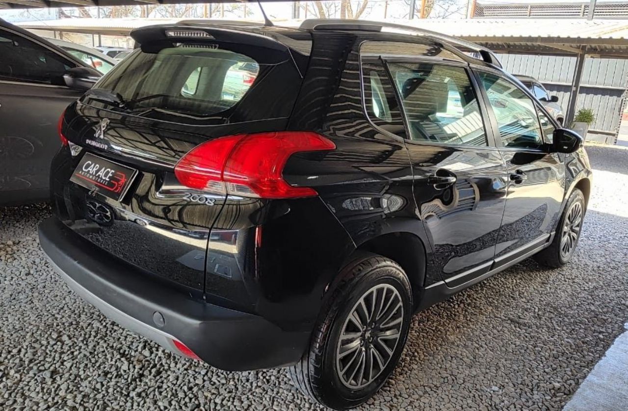 Peugeot 2008 Usado Financiado en Córdoba, deRuedas