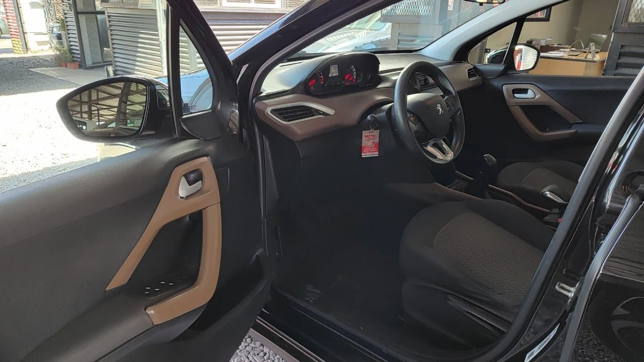 Peugeot 2008 Usado Financiado en Córdoba, deRuedas