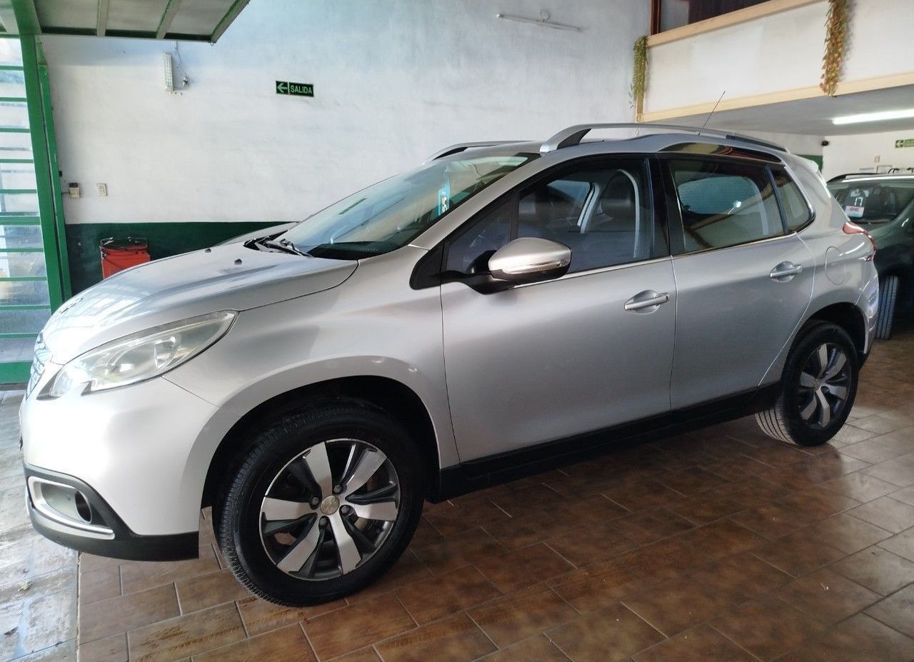 Peugeot 2008 Usado Financiado en Córdoba, deRuedas