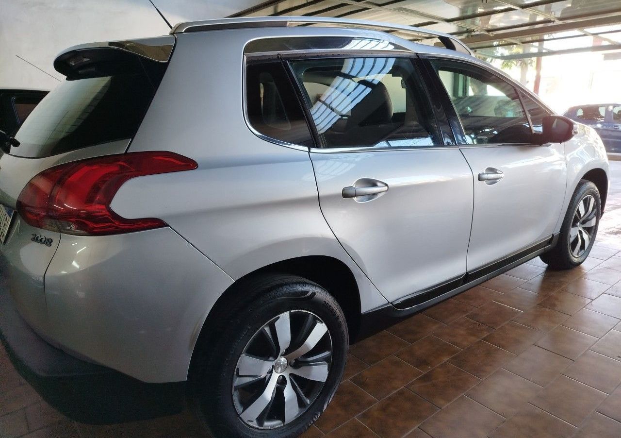 Peugeot 2008 Usado Financiado en Córdoba, deRuedas