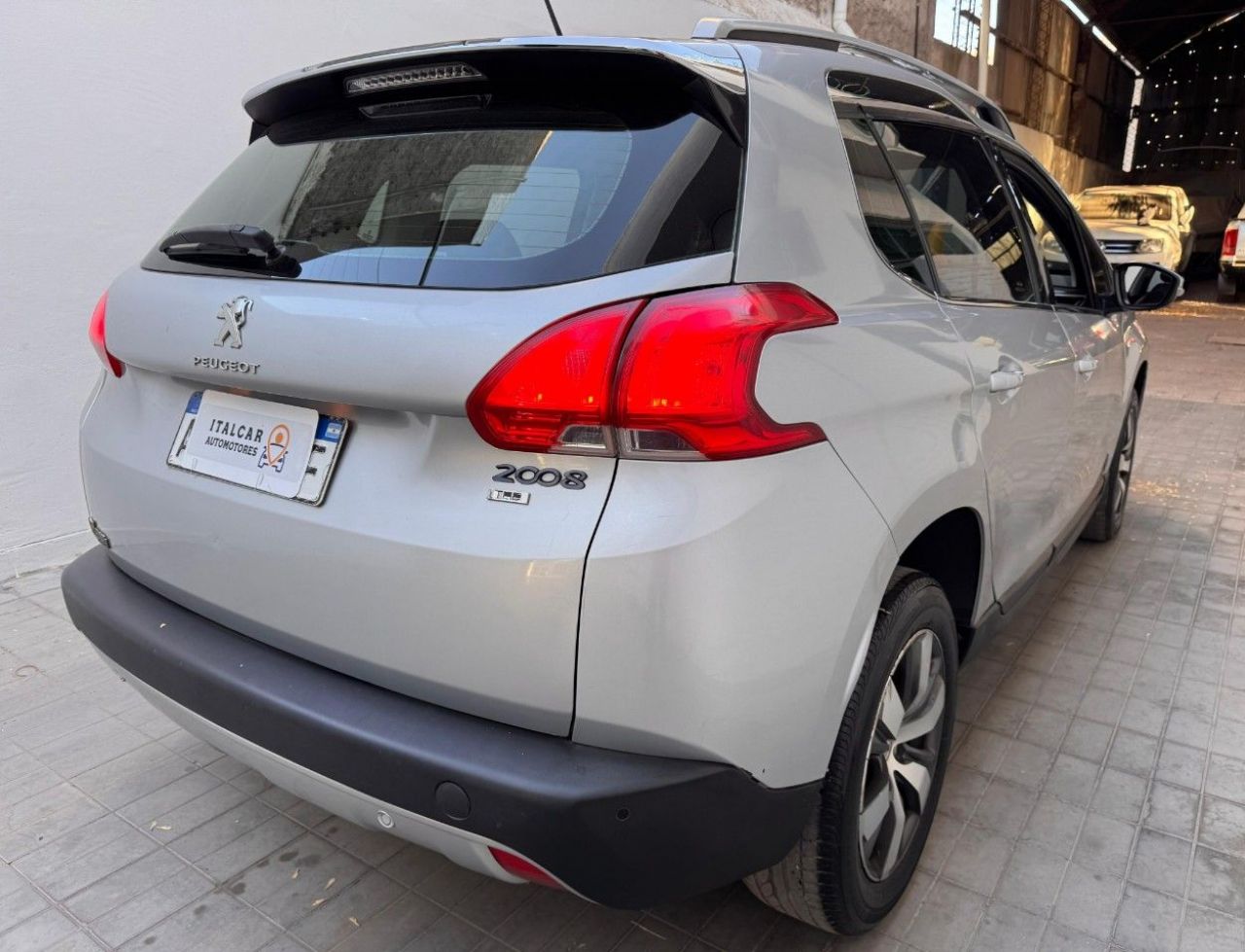 Peugeot 2008 Usado Financiado en Mendoza, deRuedas