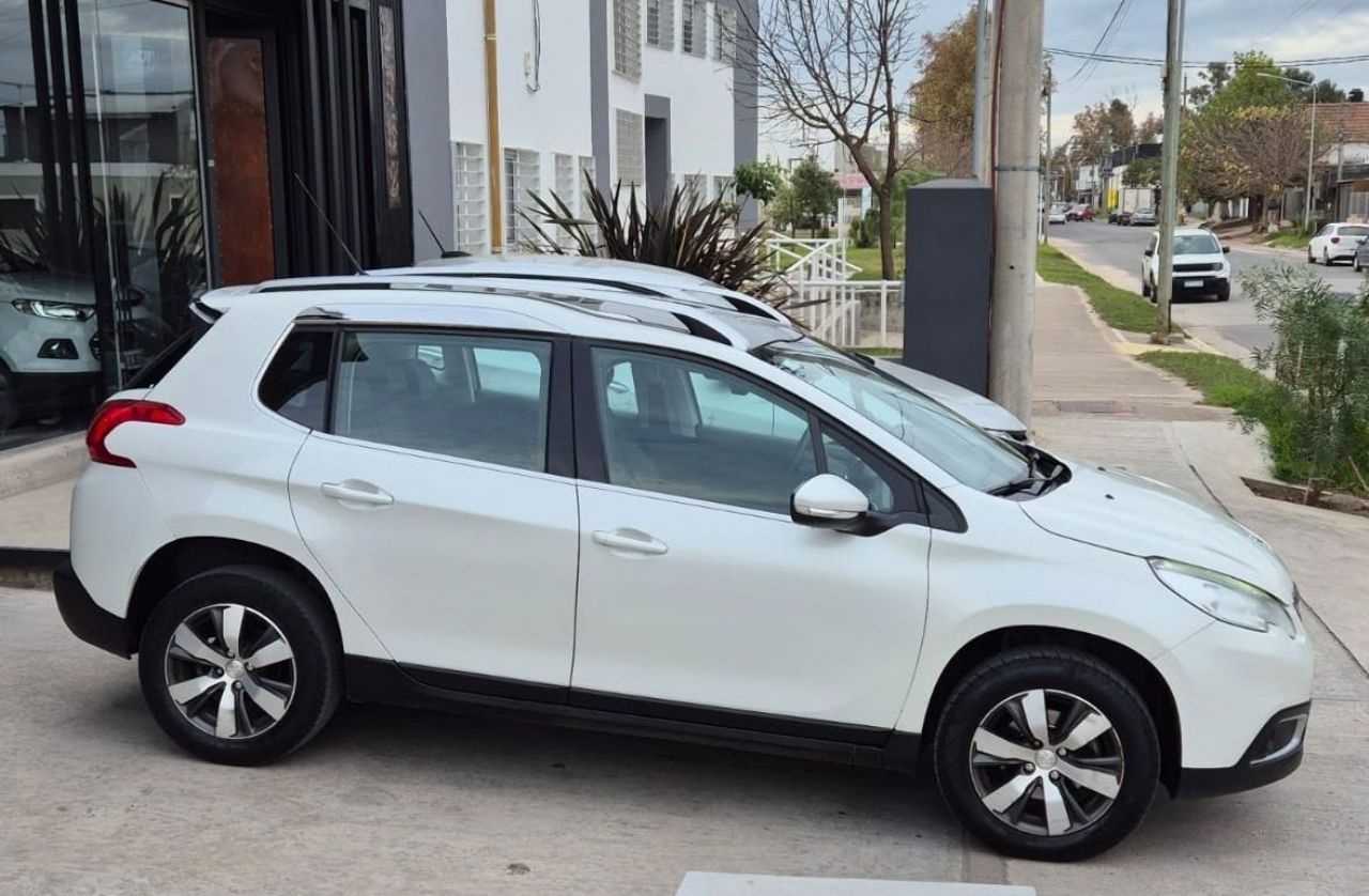 Peugeot 2008 Usado Financiado en Córdoba, deRuedas