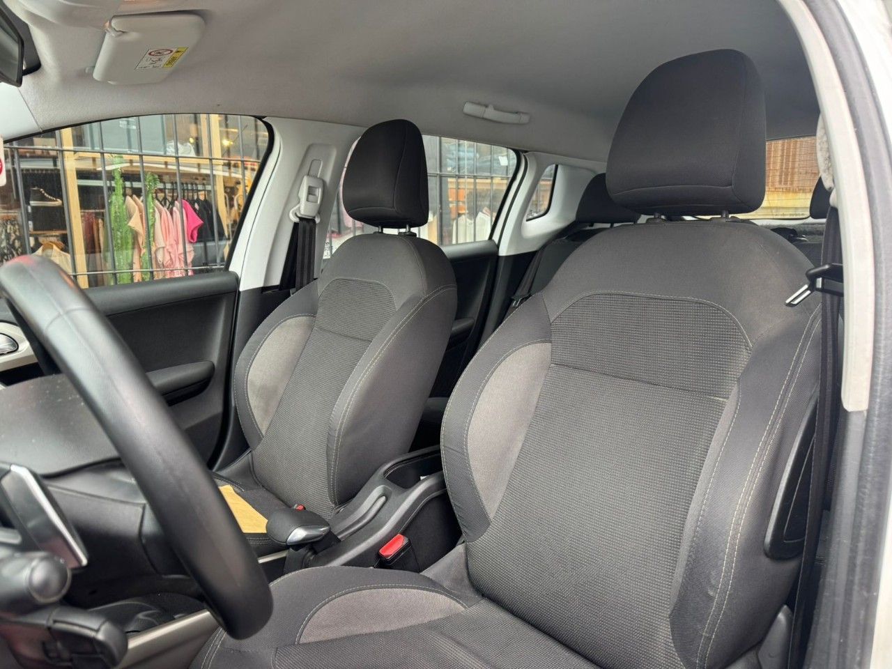 Peugeot 2008 Usado Financiado en Córdoba, deRuedas