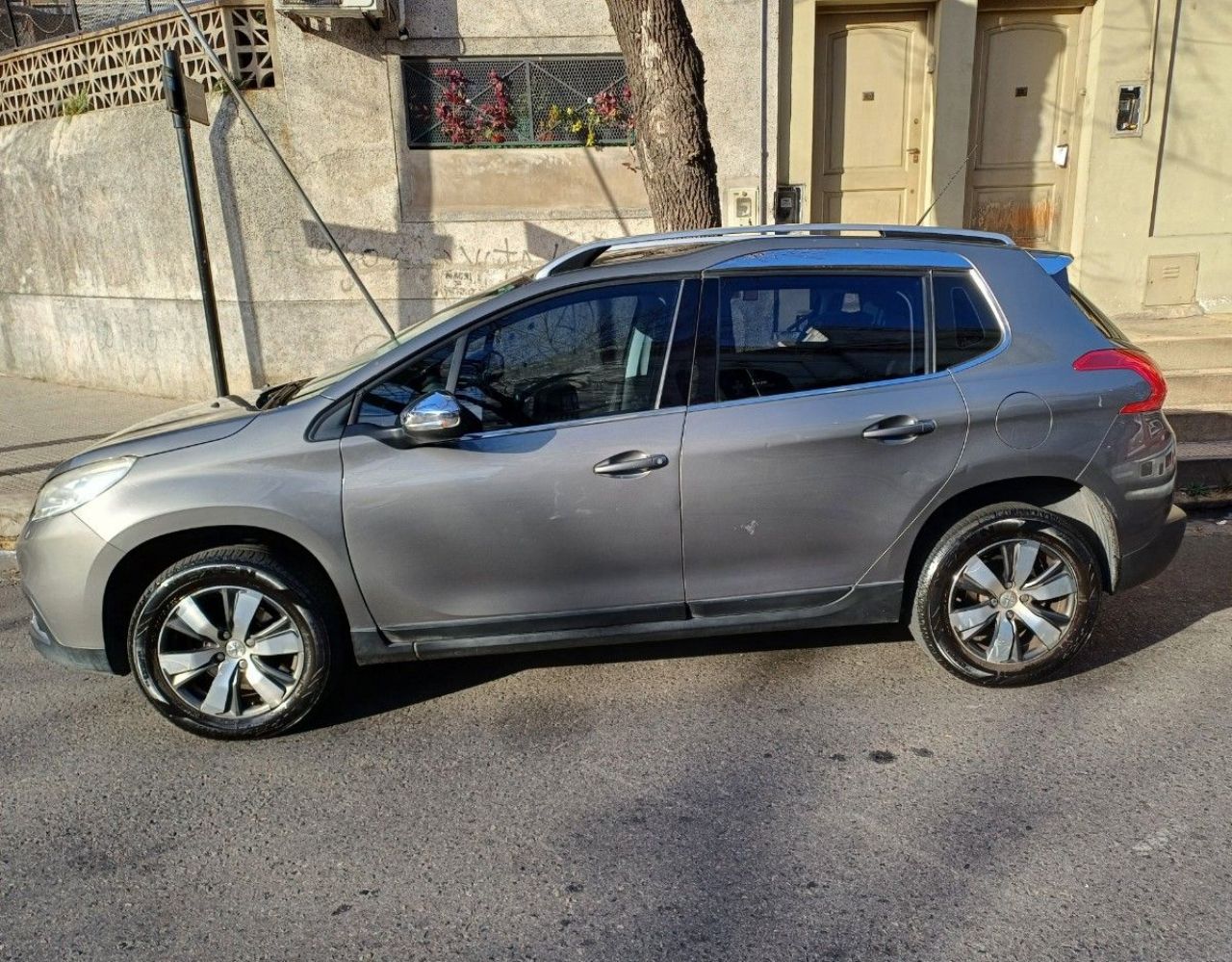 Peugeot 2008 Usado en Buenos Aires, deRuedas