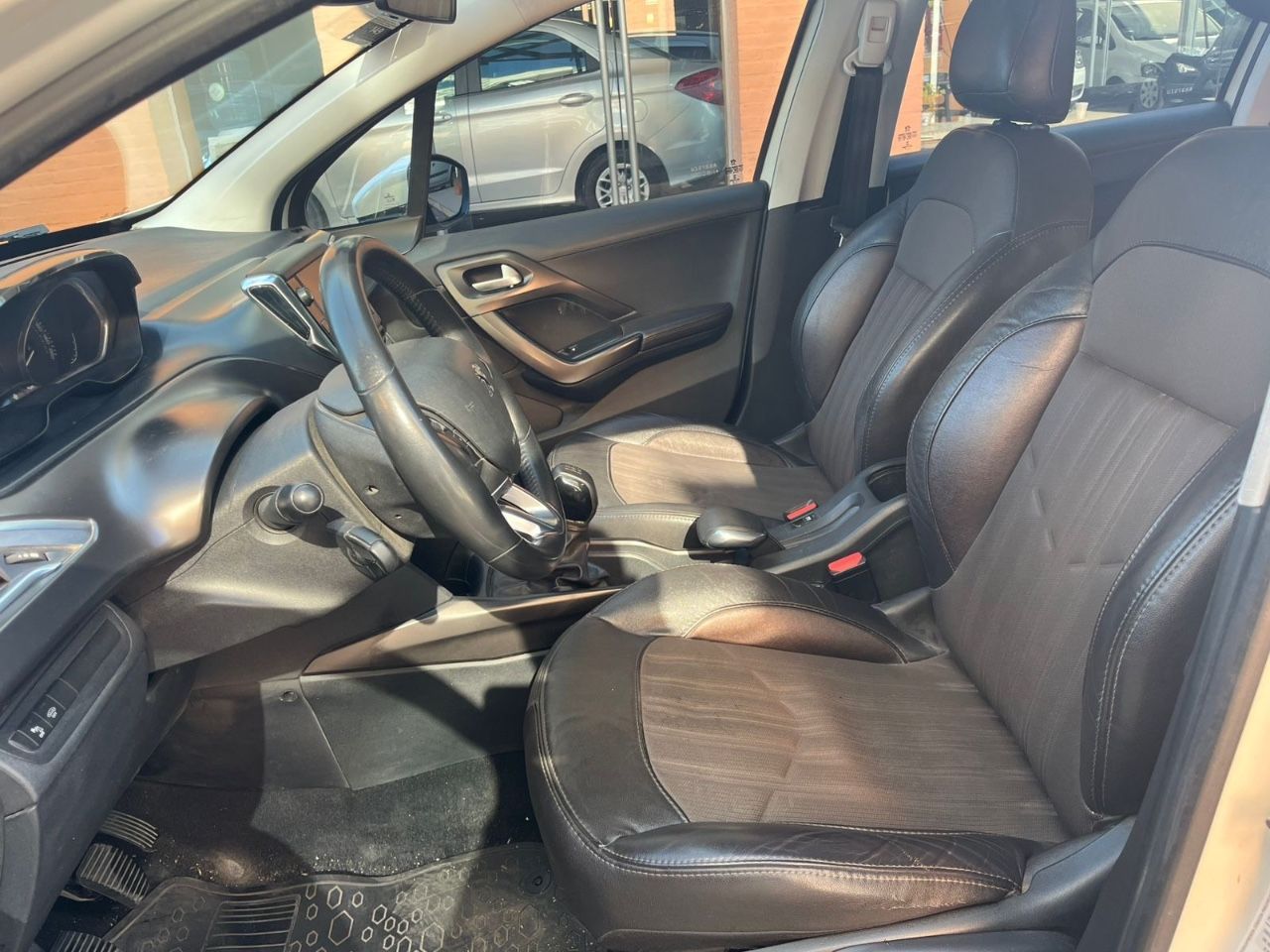 Peugeot 2008 Usado Financiado en Mendoza, deRuedas