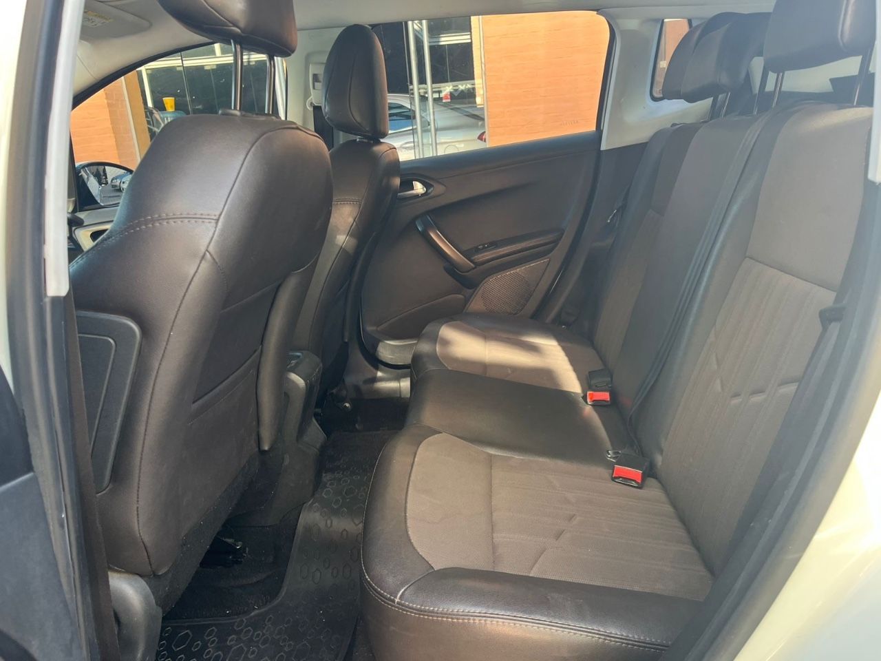 Peugeot 2008 Usado Financiado en Mendoza, deRuedas