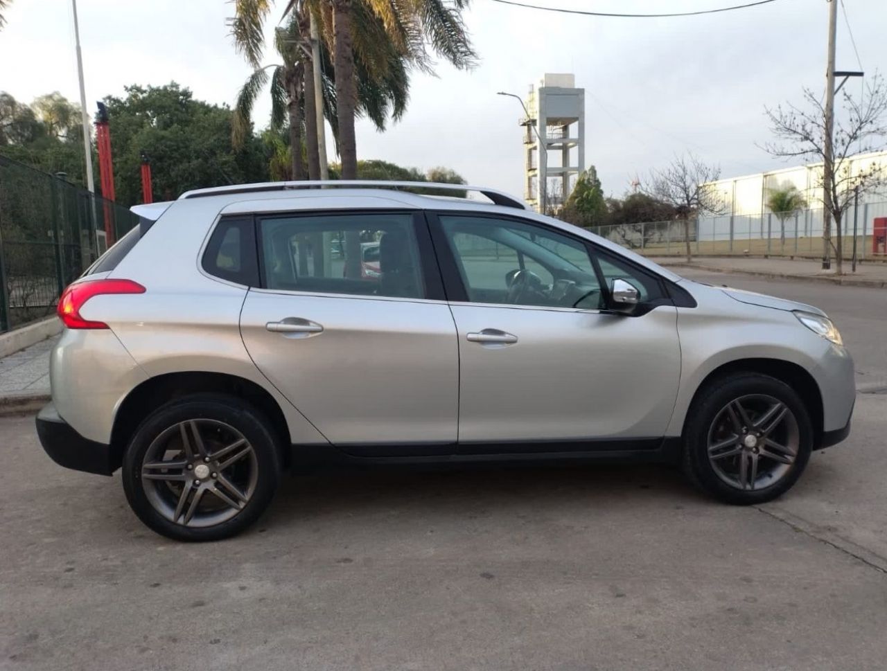 Peugeot 2008 Usado Financiado en Córdoba, deRuedas