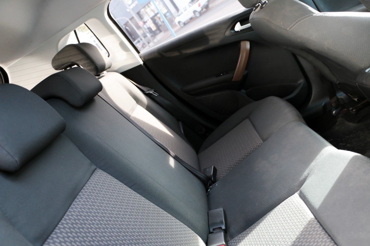 Peugeot 2008 Usado Financiado en Córdoba, deRuedas