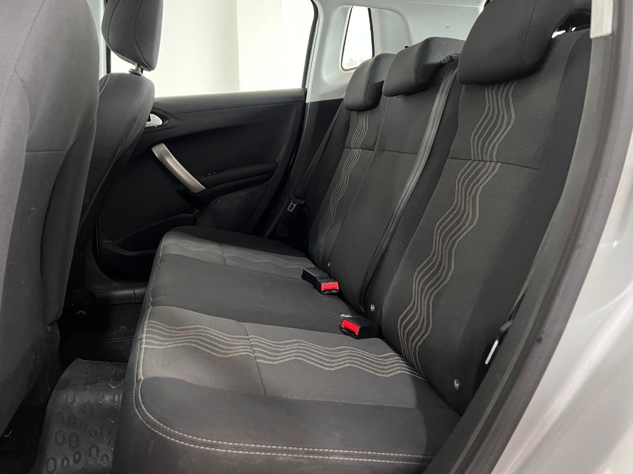 Peugeot 2008 Usado Financiado en Córdoba, deRuedas