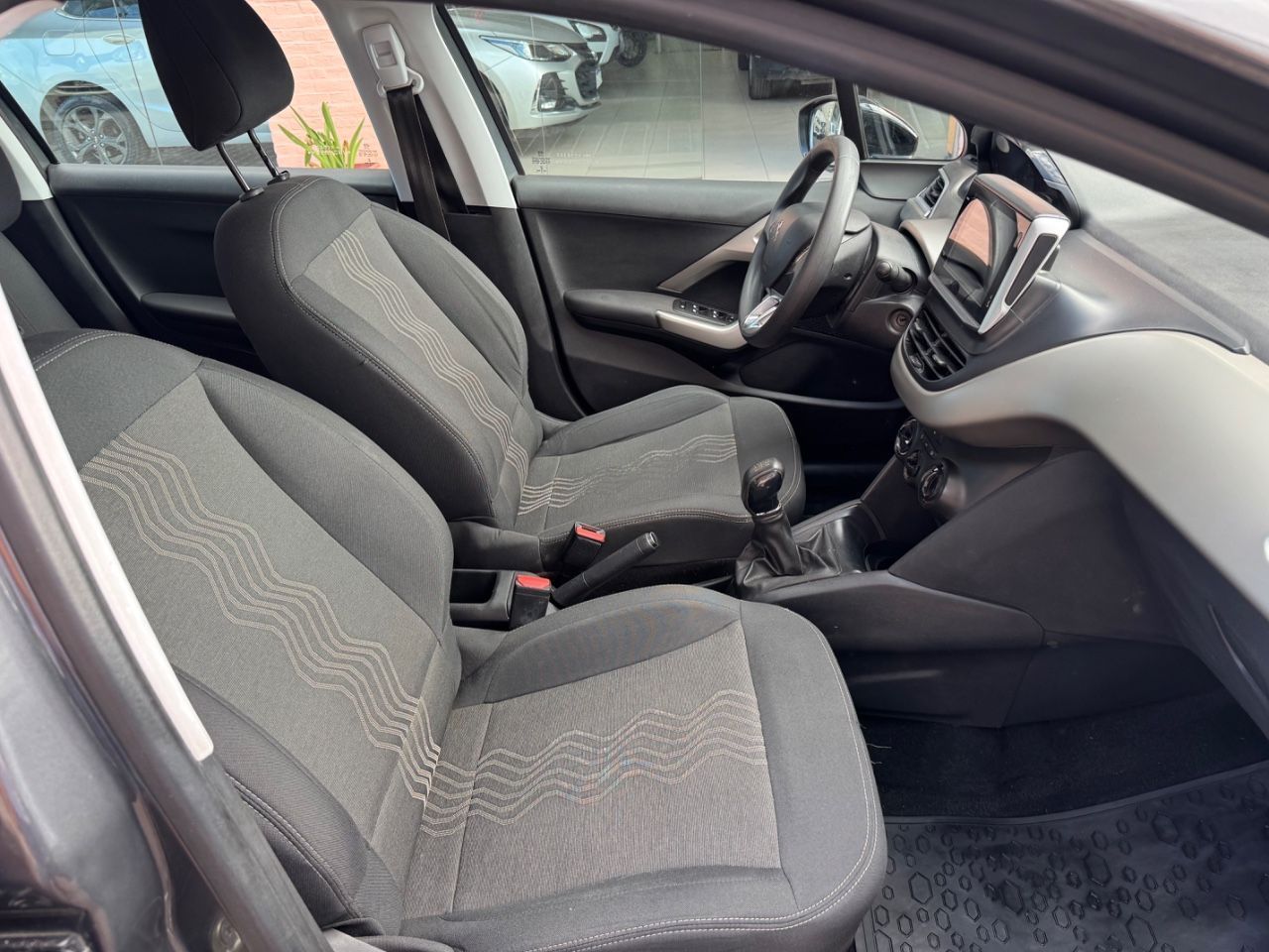 Peugeot 2008 Usado Financiado en Mendoza, deRuedas