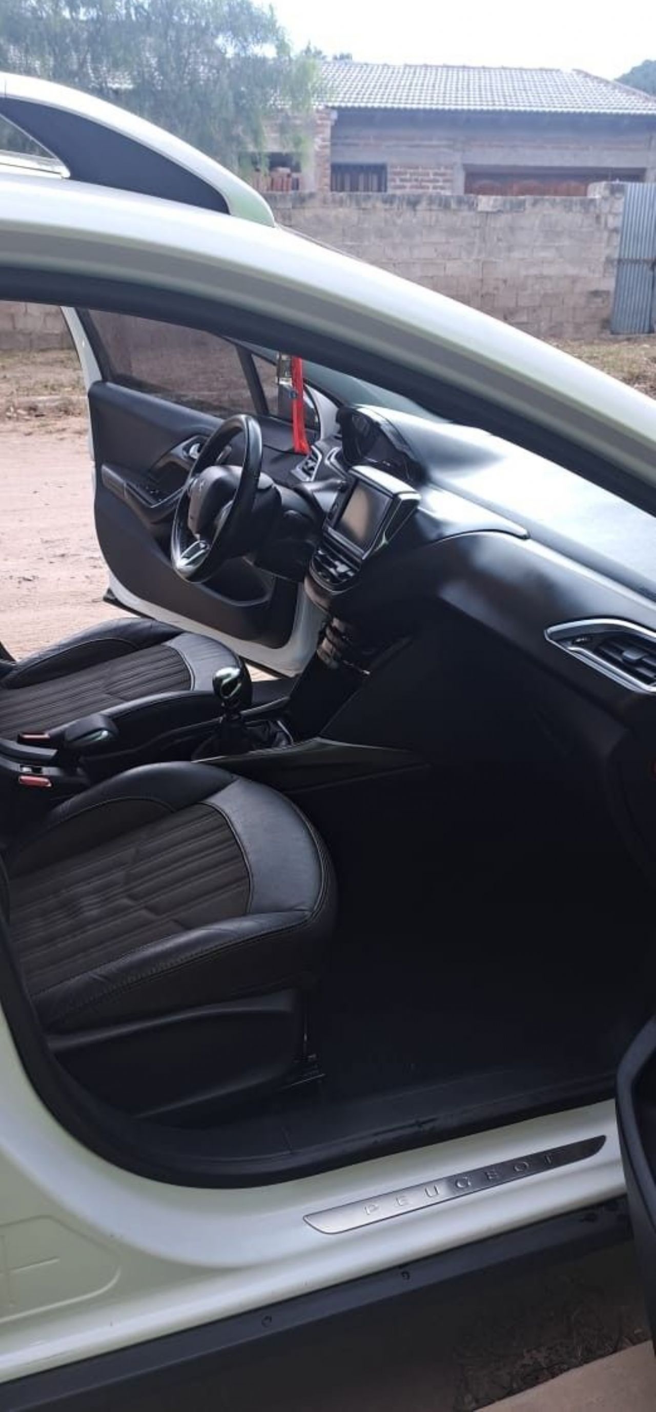 Peugeot 2008 Usado en Salta, deRuedas