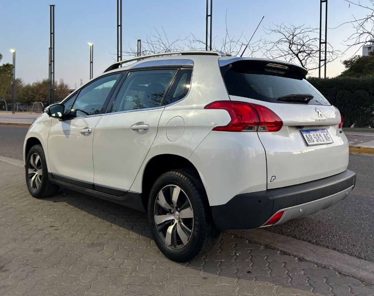 Peugeot 2008 Usado Financiado en Mendoza, deRuedas